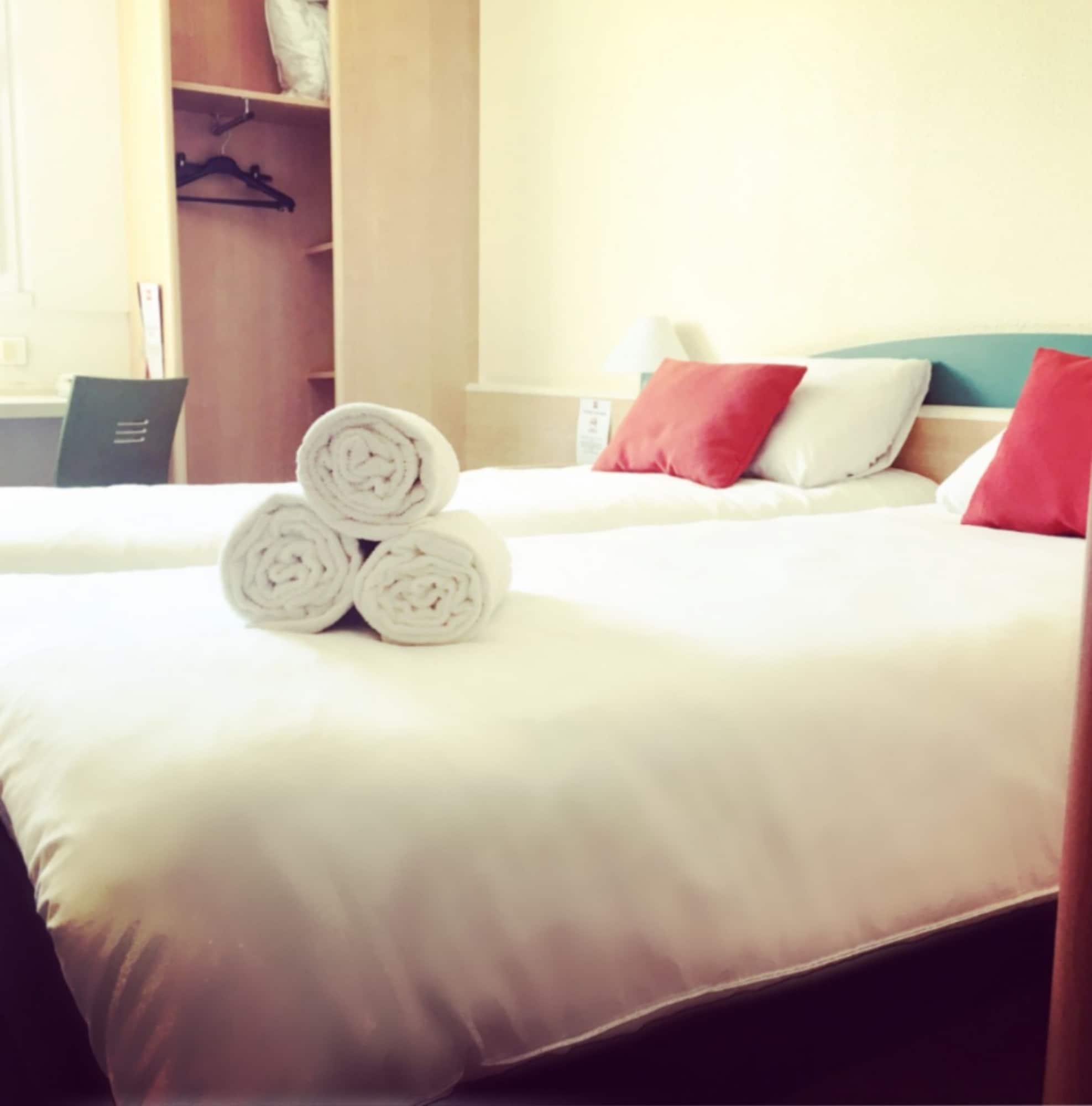 Ibis Rennes Cesson Hotel Exterior foto