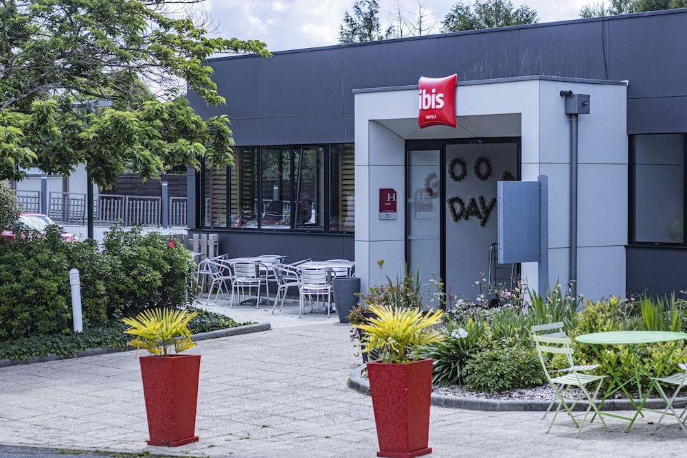 Ibis Rennes Cesson Hotel Exterior foto