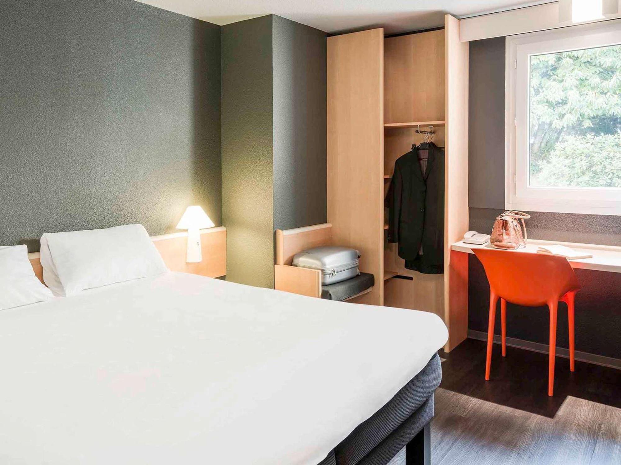 Ibis Rennes Cesson Hotel Exterior foto