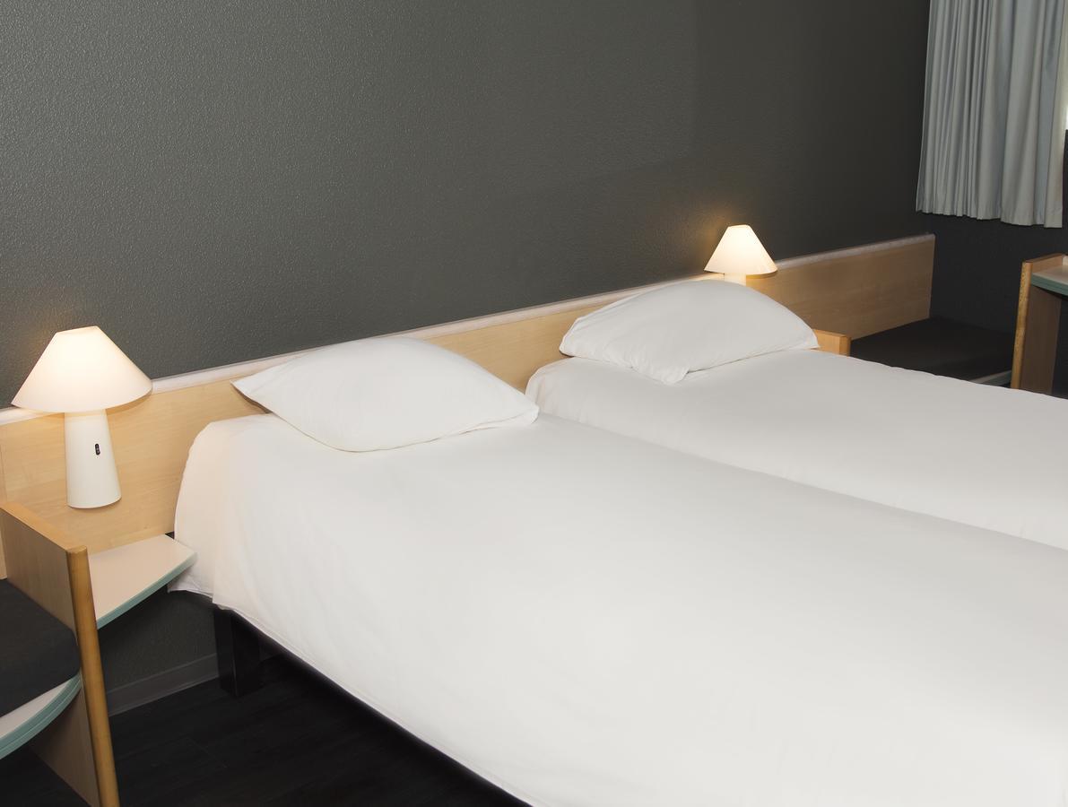 Ibis Rennes Cesson Hotel Exterior foto